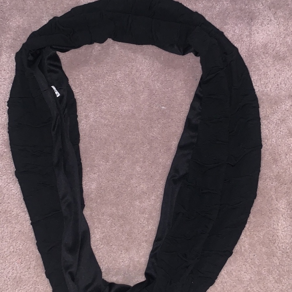 Security Scarf
